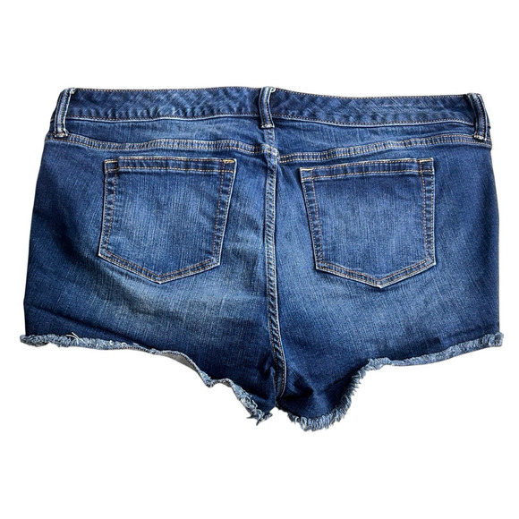 Torrid Distressed Button Fly Jean Shorts Sz 20 Dark Blue Wash Frayed Stretch - Picture 5 of 6